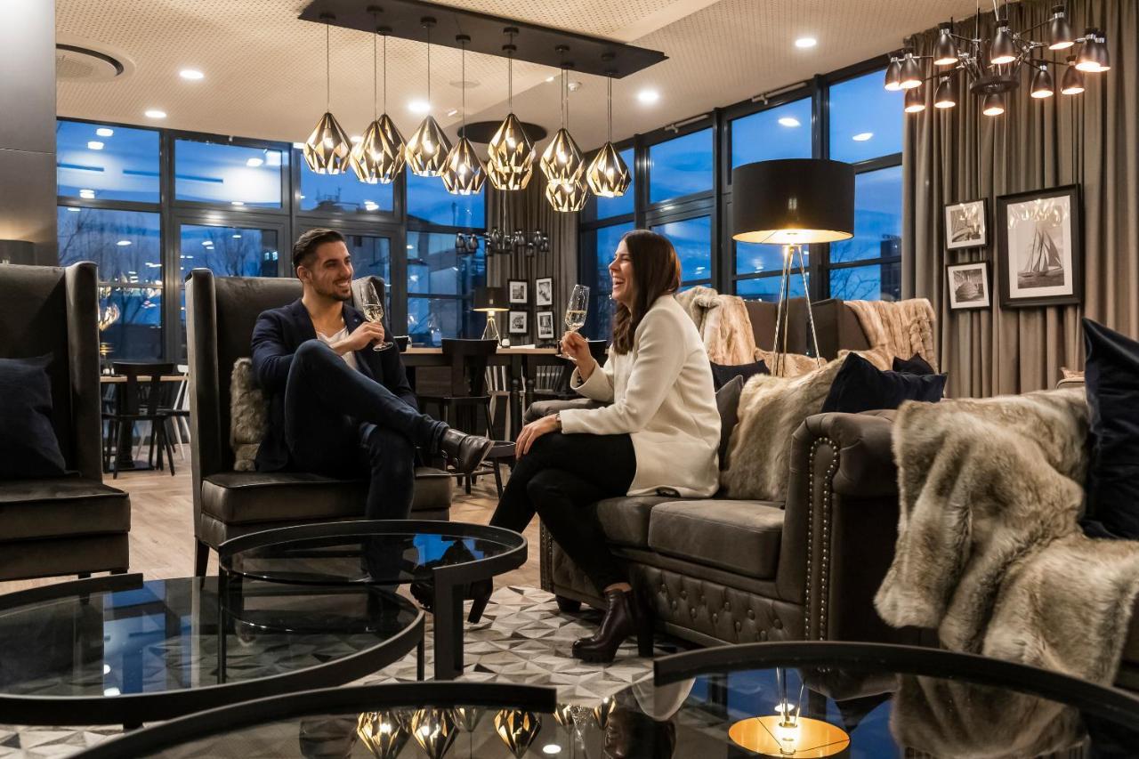 Harbr. Hotel Χαϊλμπρόν Εξωτερικό φωτογραφία